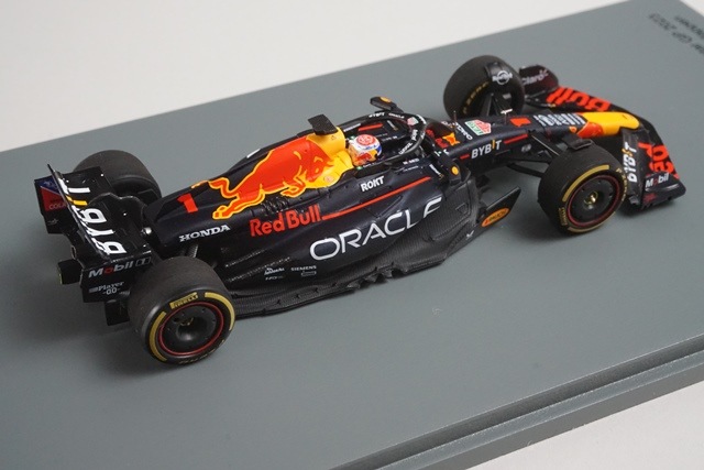 1/43 スパーク S8919 オラクル レッドブルレーシング RB19 カタールGP