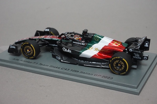 1/43 スパーク S8932 アルファロメオ F1チーム Stake C43 イタリアGP