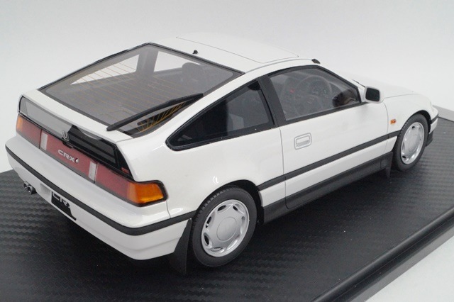 新品17B09-01 onemodel 1/18 ホンダ CRX (EF7) CR-X Polar White