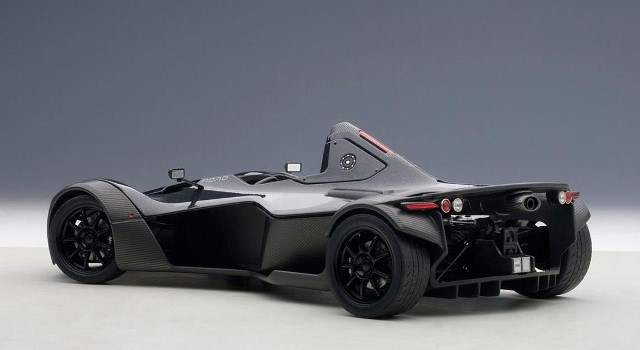 新品 18112 オートアート 1/18 ブリッグス オートモーティブ