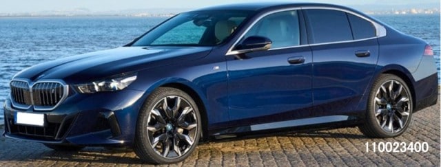 予約 110023400 ミニチャンプス 1/18 BMW i5 2023 フィトニックブルー