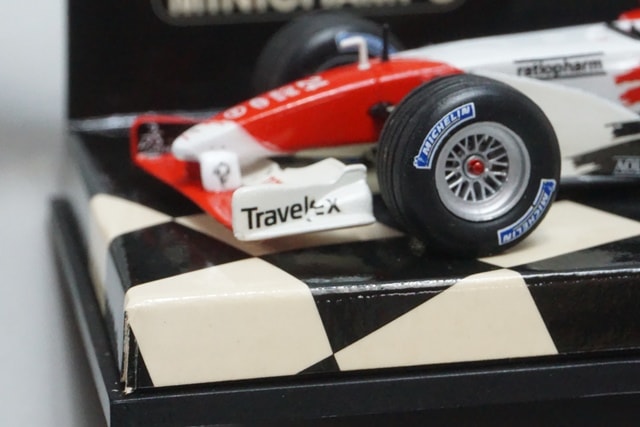 1/43 ミニチャンプス 400020074 パナソニック トヨタ レーシング TF102