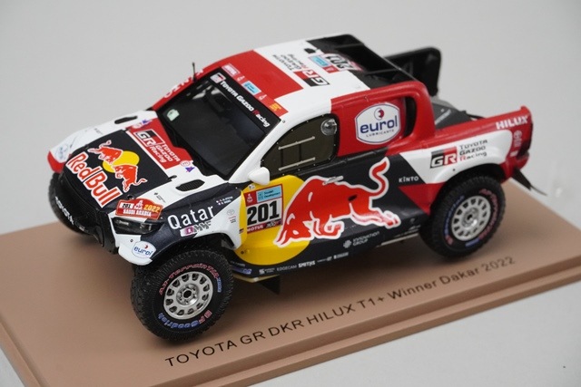 1/43 スパーク S5870 トヨタ GR DKR ハイラックス T1+ ダカール 優勝