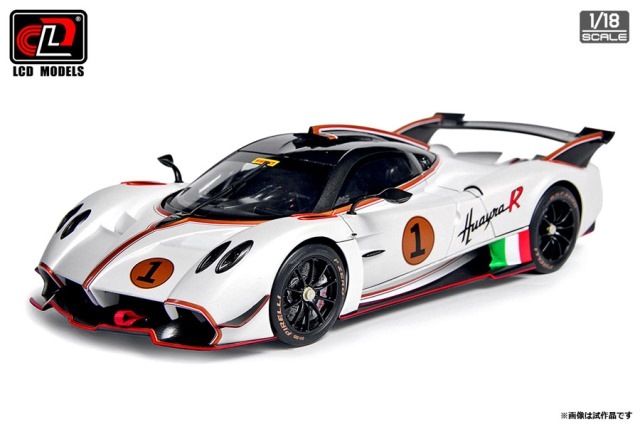 新品 LCD18012-PW LCD 1/18 パガーニ ウアイラ パールホワイト , Boost