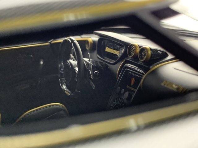 ͽ F078-156 եƥ 1/18 ˥  Koenigsegg Agera RS phoenix carbon gold 