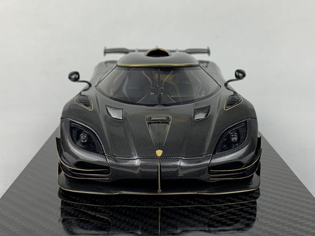 1/18 ケーニグセグアゲーラ 予約 F078-156 フロンティアート 1/18 ケーニグセグ アゲーラ