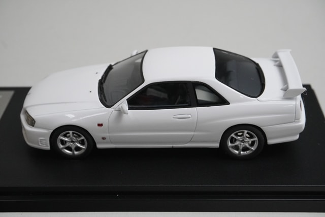1/43 Hi-Story スカイライン 25GT TURBO 1998 白 1/43 Hi-Story スカイライン 25GT TURBO 1998 白 Amazon.co.jp