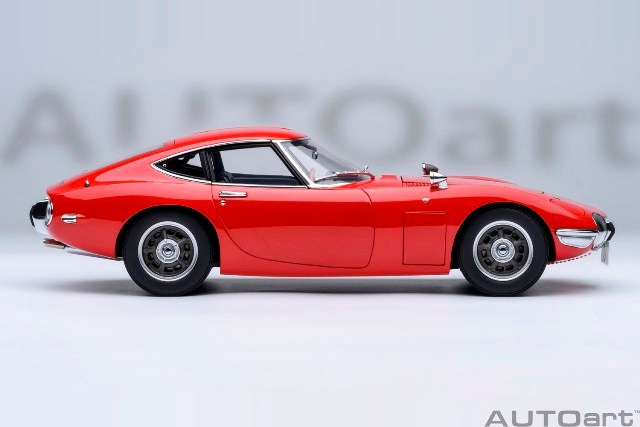 未展示品 オートアート 1/18 トヨタ 2000GT クーペ レッド 予約 79547 オートアート 1/18 トヨタ トヨタ 2000GT 1967