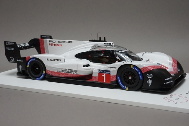 スパーク 18S186 1/18 Porsche 919 Spark 1:18 Porsche 919 Street Version Weissach package