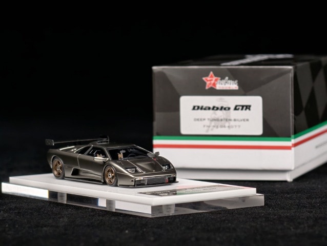 新品 Fuelme Model 1/64 ランボルギーニ ディアブロ Lamborghini