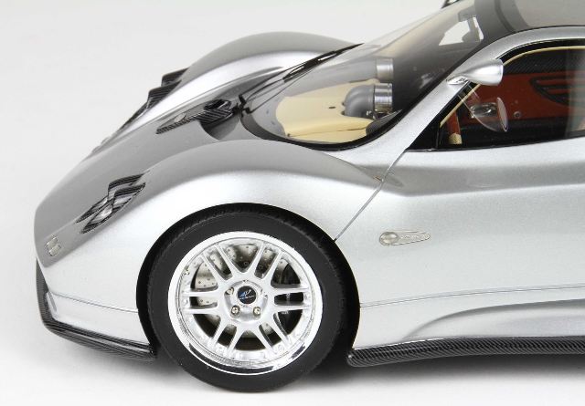 予約 P18170A BBR 1/18 パガーニ ゾンダ Pagani ZONDA C12 20th