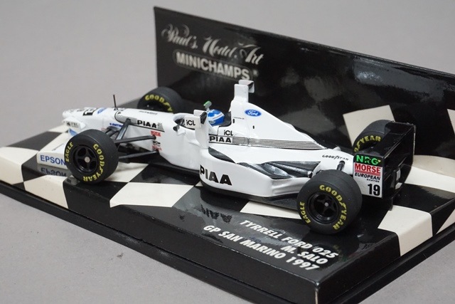 1/43 ミニチャンプス 430970029 ティレル フォード 025 M.サロ