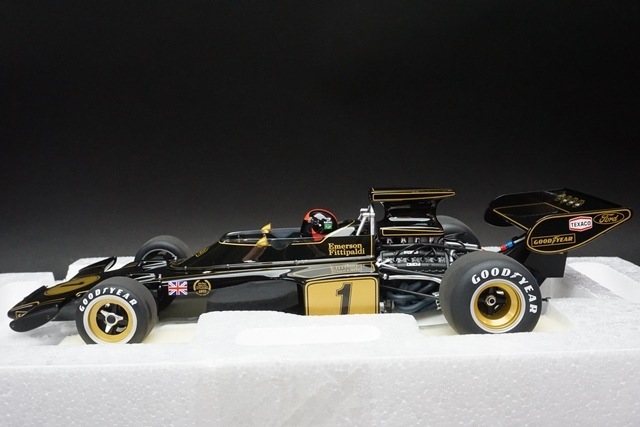 1/18 オートアート 87328 ロータス 72E 1973 #1 エマーソン