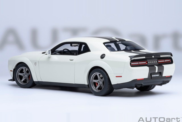 ���� 71766 �����ȥ����� 1/18 ���å� �����󥸥㡼 SRT �����ѡ� ���ȥå� 2023 �ʥۥ磻�ȡ������ܥ�֥�å������ȥ饤�� ��KNUCKLE WHITE��� 