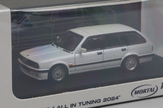 新品 Mortal 1/64 BMW E30 Touring ボンネット開閉 佛山展会限定 