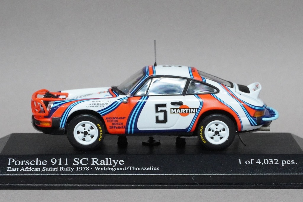 1/43  PMA ポルシェ 911 SC サファリラリー　ミニカー　希少 1/43 PMA ポルシェ 911 SC サファリラリー ミニカー 希少 - メルカリ