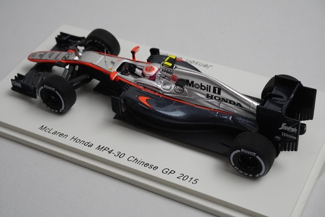 1/43 スパーク S4614 マクラーレン ホンダ MP4-30 中国GP 2015