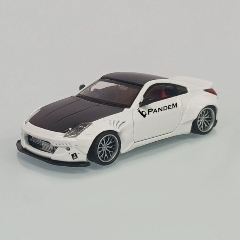 新品 LMLF 1/64 日産 Nissan Fairlady Z33 350Z Pandem Rocket bunny