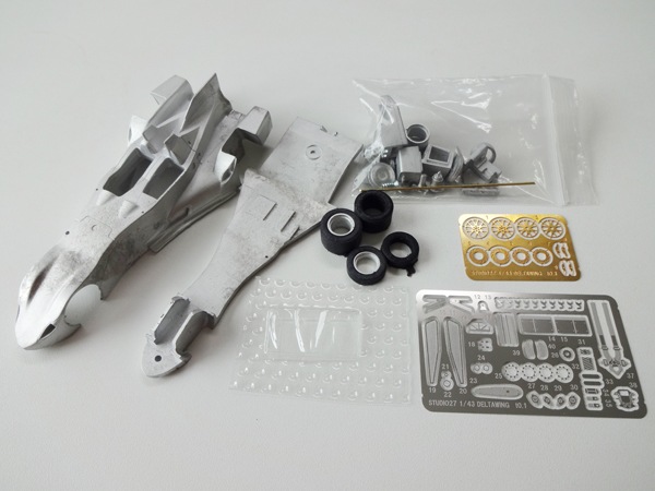 FD43001 27 1/43 DELTAWING LM 2012