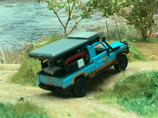 ͽ  Autobots models 1/64 ȥ西 Land Cruiser LC79 Single Cabin Pickup ɥ롼ȥå Gulf