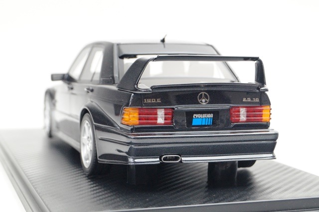 ���� 18B01-09 onemodel 1/18 ��륻�ǥ� �٥�� 190E EVO2 �������󥰥졼