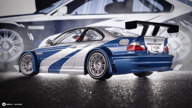 新品 DCN 1/18 BMW M3 GTR E46 Blue ツートンカラー フル開閉