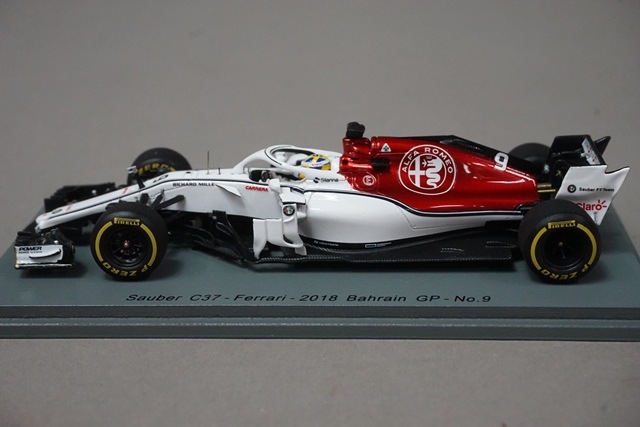 1/43 スパーク S6054 ザウバー C37-フェラーリ バーレーンGP 2018 #9 M