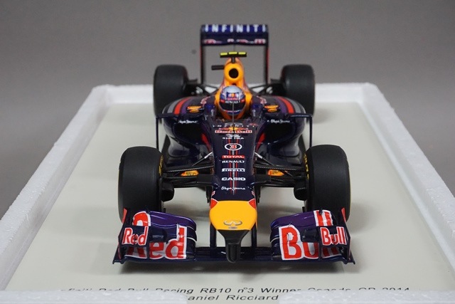 レッドブルF1 レッドブル『RB10』は黒いアリクイ- F速公式サイト -