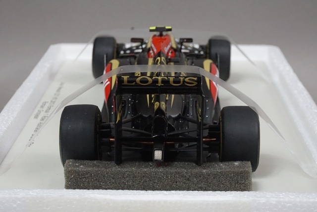 1/18 スパーク　ロータス　E21 1/18 スパーク 18S099 ロータス E21 オーストラリアGP 2013 #8