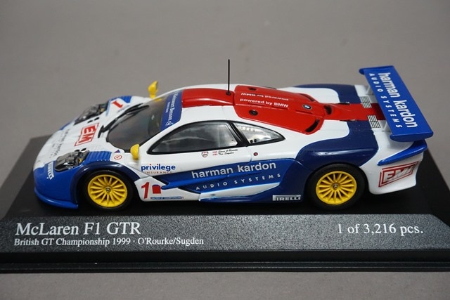 公式 1/43 GTR F1 マクラーレン 530194301 ミニチャンプス ミニカー