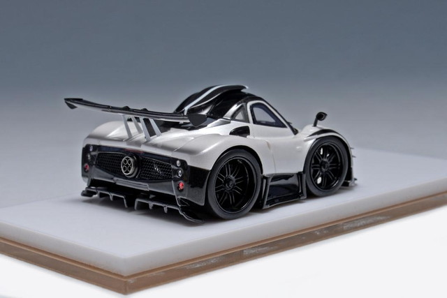 新品 MINICRAFISMAN 1/64 パガーニ Pagani 760 LH Pearl White, Boost