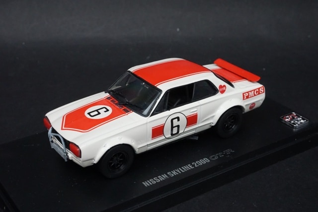 1/43京商　日産スカイライン2000GTR 京商 1/43 ニッサン スカイライン 2000 GT-R KPGC10 2ドア 1971