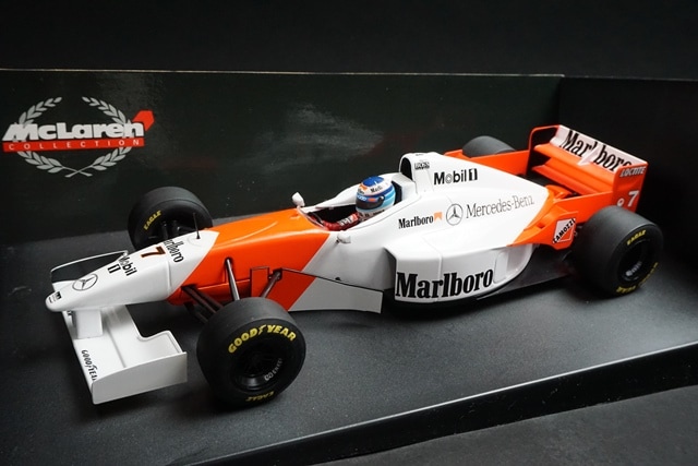 1/18 ミニチャンプス 530961807 マクラーレン メルセデス MP4/11