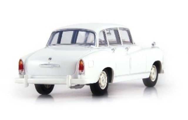 新品 060632 オートカルト 1/43 BMW 505 プルマン ギア エーグル