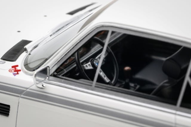 新品 OTM1145 OTTO 1/18 BMW 3.0 CSL 1972 (ホワイト) 世界限定