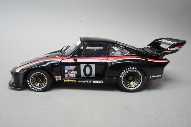 ポルシェ935ターボ　　1/18 1/18 エグゾト RLG19103 ポルシェ 935 ターボ 優勝 1979 #0, Boost
