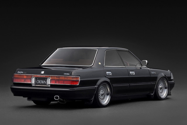 予約 IG3736 イグニッションモデル 1/18 トヨタ クラウン TOYOTA CROWN
