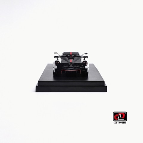 予約 LCD64011B-W LCD MODELS 1/64 パガーニ Pagani Huayra Roadster