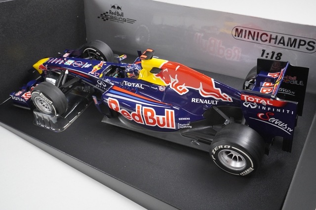1/18 ミニチャンプス 110110301 レッドブルレーシング ルノー RB7 日本