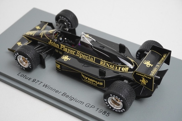 1/43 スパーク S7154 ロータス 97T ベルギーGP 優勝 1985 #12 JPS仕様