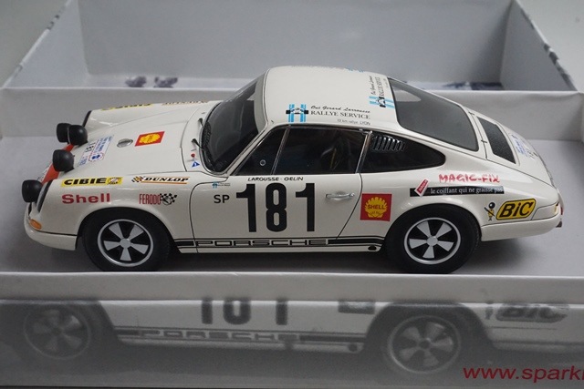 1/18 スパーク 18S027 ポルシェ 911 R ツール ド フランス 優勝 1969