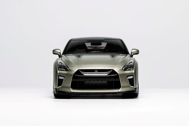 ミニカー 1/18 35GTR 1/18 MOTORHELIX Nissan GT R GT-R R35 Track Edition