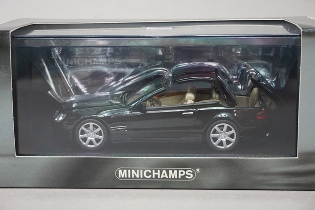 1/43 ミニチャンプス 400032032 メルセデスベンツ SL-Klasse 2001