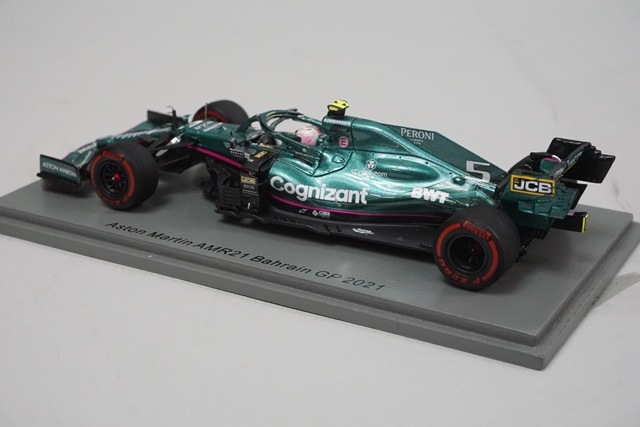 1/43 スパーク S7672 アストンマーティン AMR21 バーレーンGP