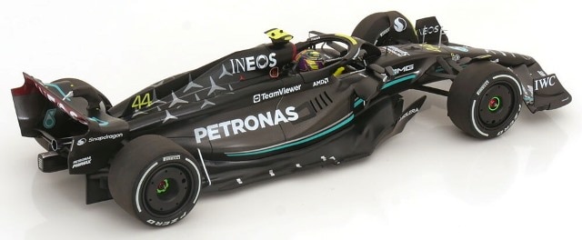 新品 110230144 ミニチャンプス 1/18 メルセデス AMG ペトロナス