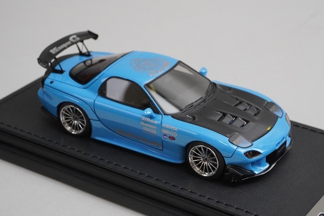 1/43 イグニッションモデル IG1341 マツダ RX-7 (FD3S) RE雨宮 ライト