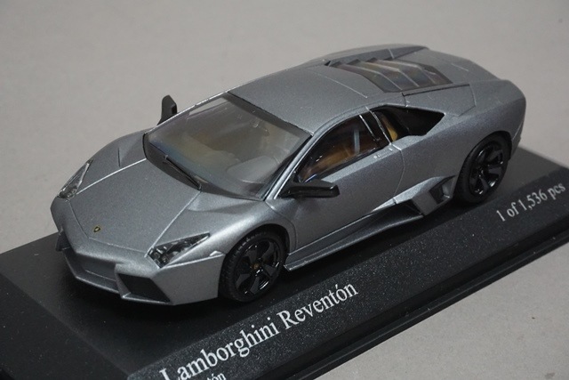 1/43 ミニチャンプス 400103950 ランボルギーニ レヴェントン 2007