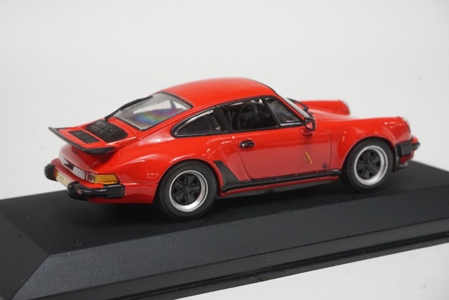 ポルシェ特注 1/43 ポルシェ 911ターボ（type997）