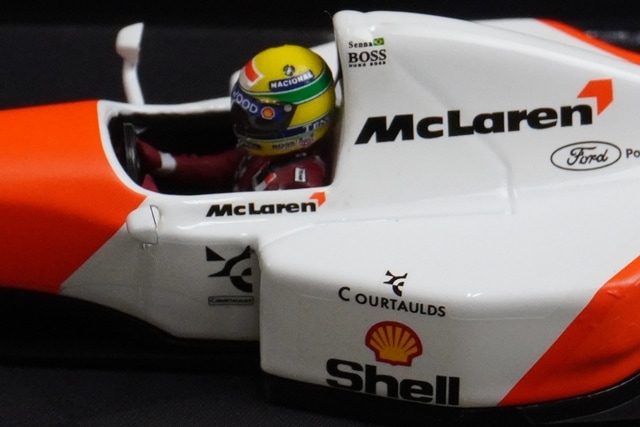 1/43 ミニチャンプス 539934308 マクラーレン フォード MP4/8