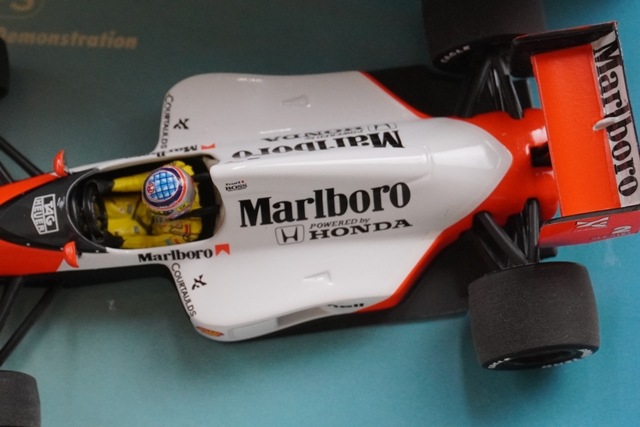 1/43 ミニチャンプス 518020102 マクラーレン ホンダ MP4-5 2022